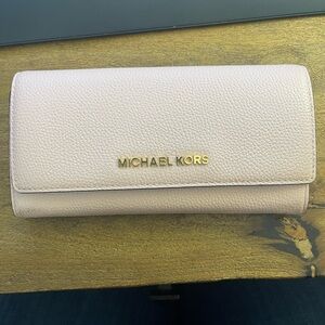 Michael Kors Pale Pink Wallet